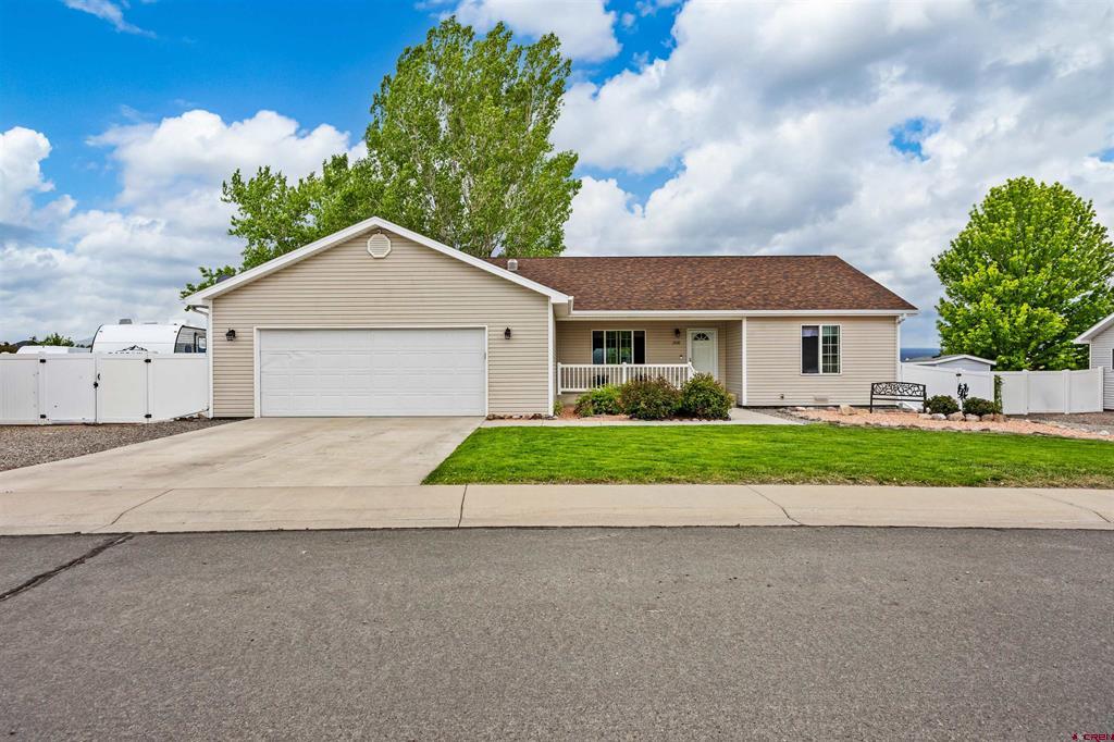 2108 Mead Lane Montrose CO 81401