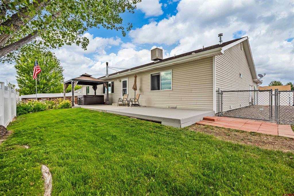 2108 Mead Lane Montrose CO 81401