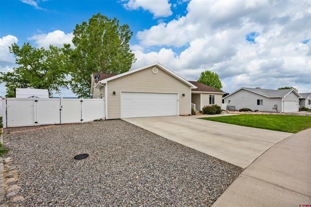 2108 Mead Lane Montrose CO 81401