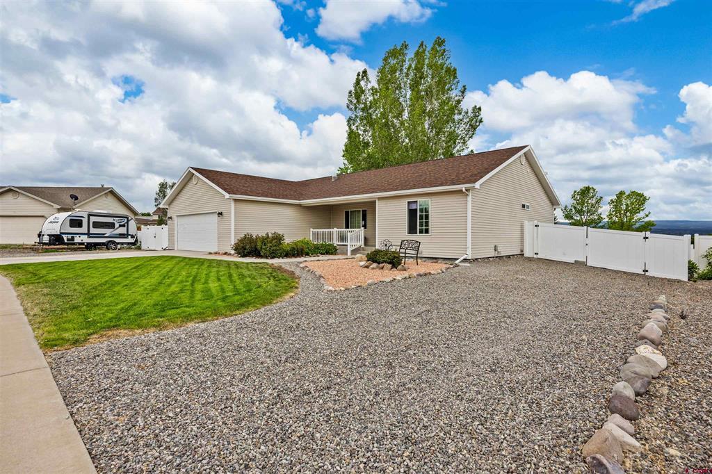 2108 Mead Lane Montrose CO 81401