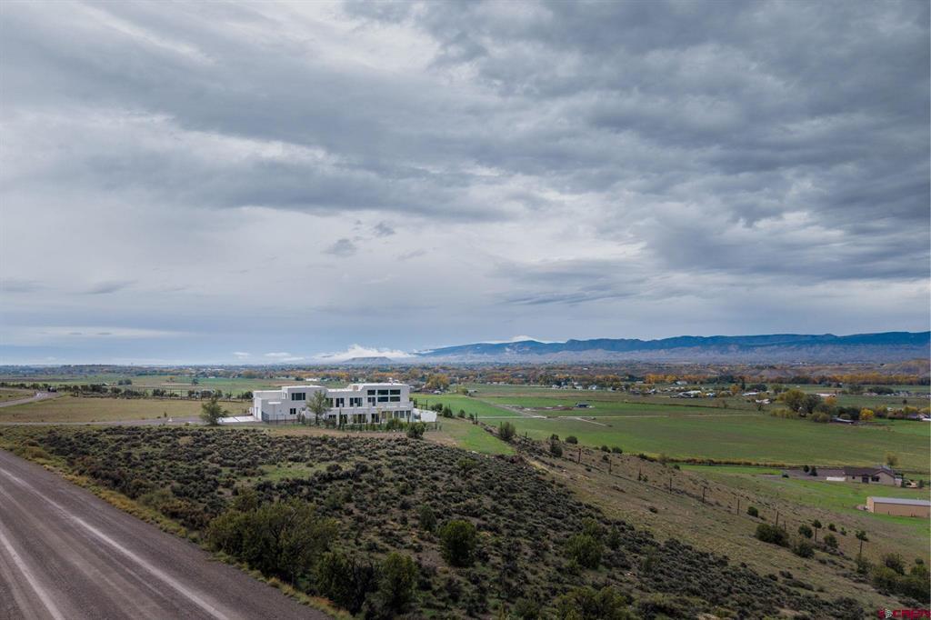 19348 6565 Road Montrose CO 81403