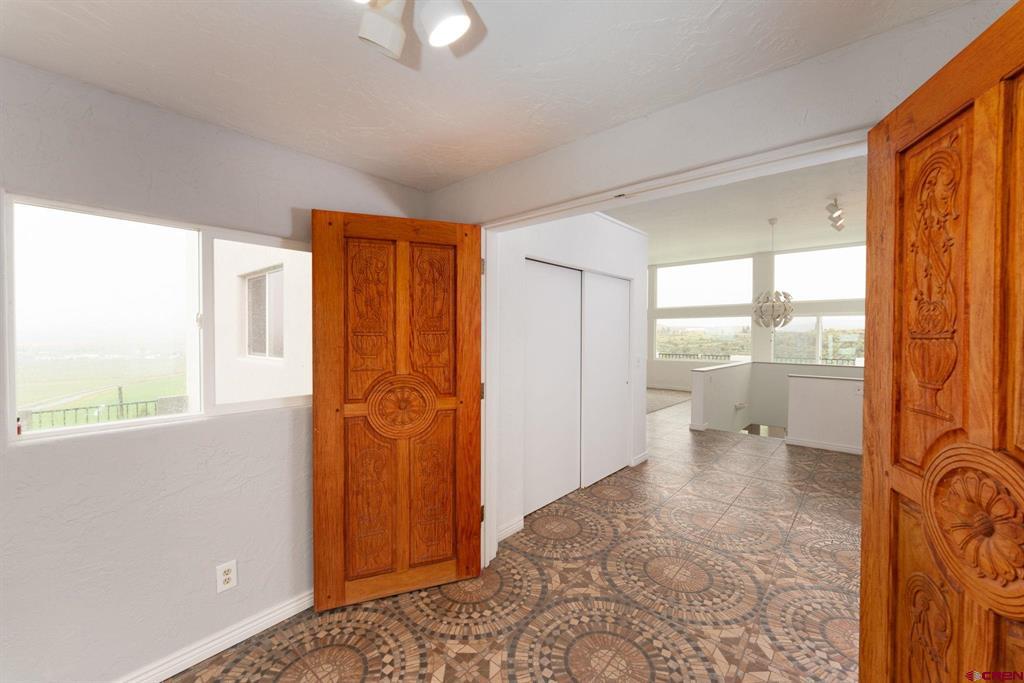 19348 6565 Road Montrose CO 81403