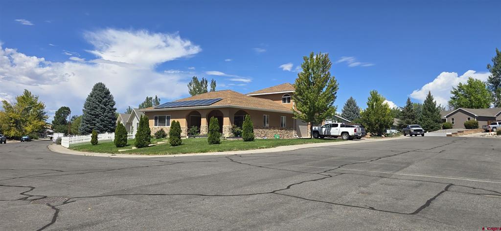1967 Court Montrose CO 81401