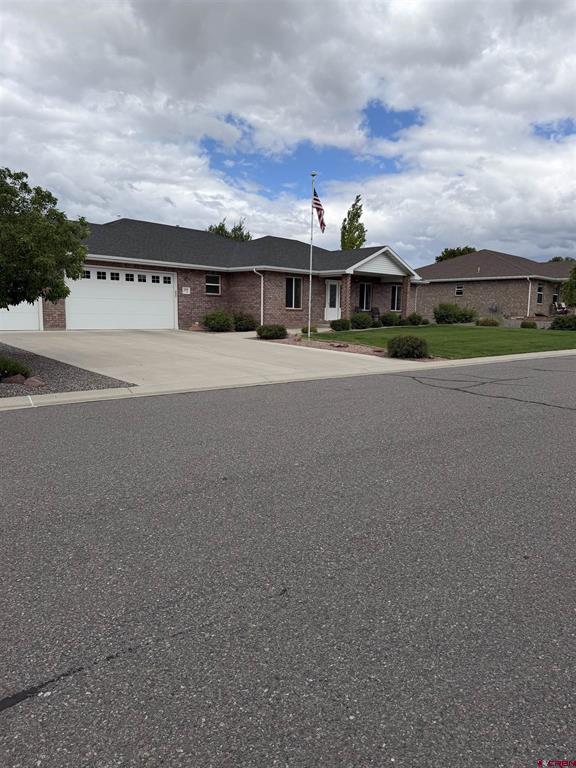 3109 Ivy Drive Montrose CO 81402