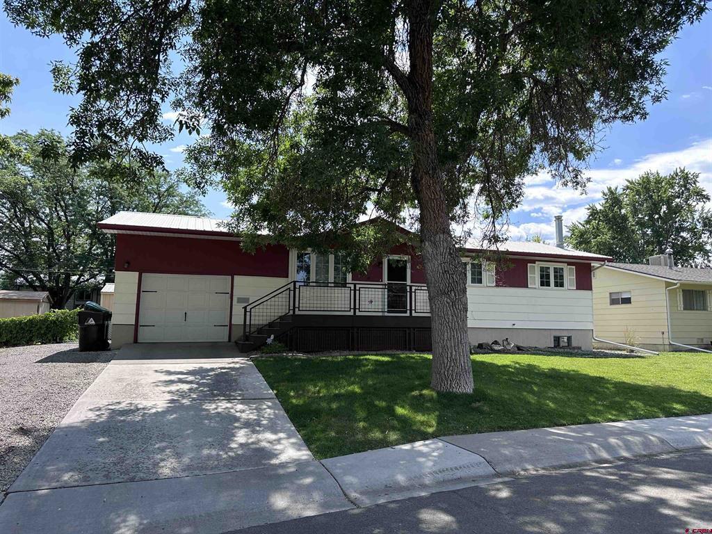 103 Duncan Place Montrose CO 81401