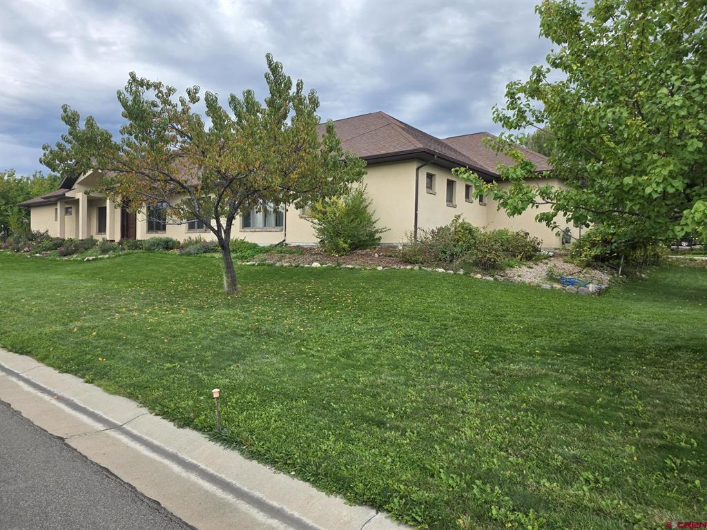 4201 Waterfall Drive Montrose CO 81401