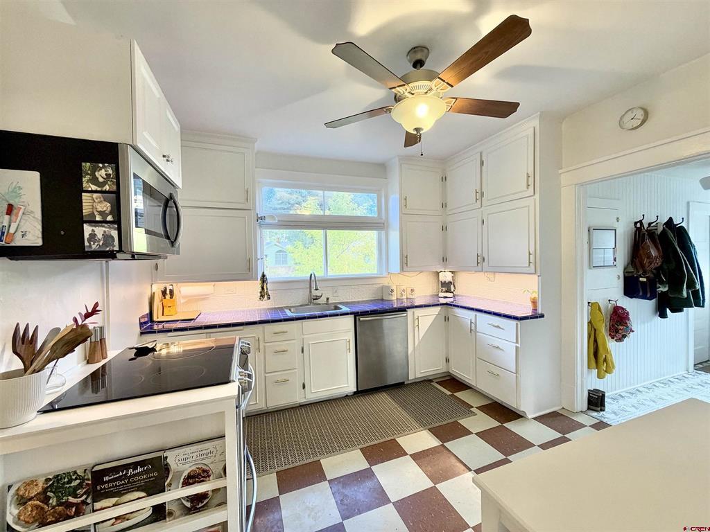 1238 S 3rd Street Montrose CO 81401