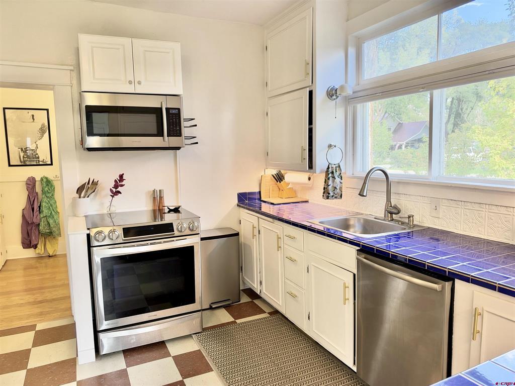 1238 S 3rd Street Montrose CO 81401