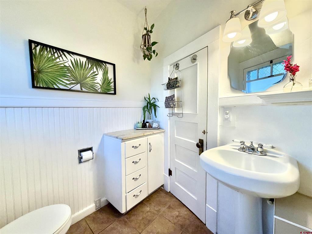 1238 S 3rd Street Montrose CO 81401