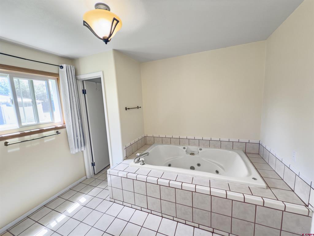 17018 Shavano Valley Road Montrose CO 81403