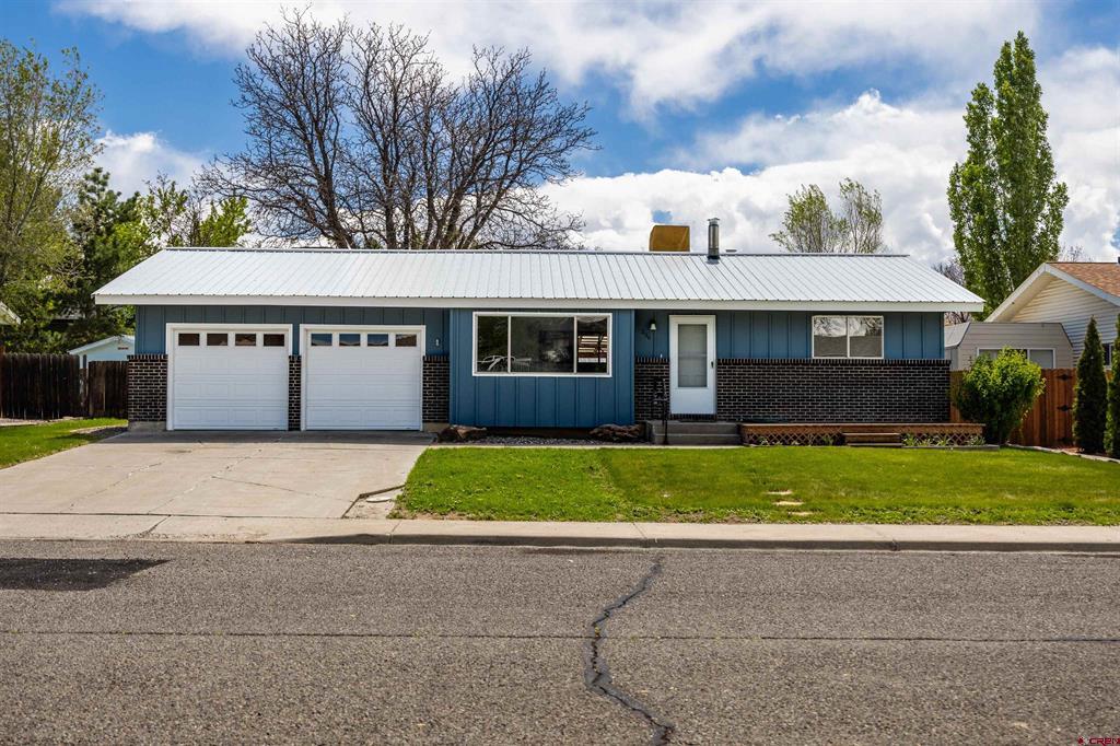 2130 Devon Street Montrose CO 81401