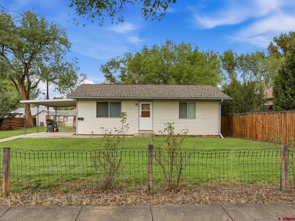1129 S 4th Street Montrose CO 81401