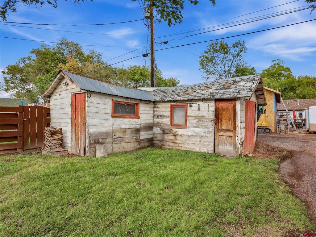 1129 S 4th Street Montrose CO 81401