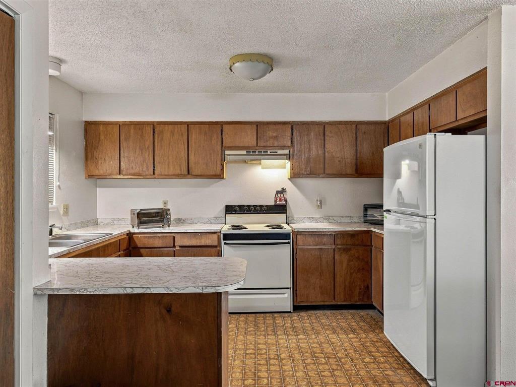 1129 S 4th Street Montrose CO 81401