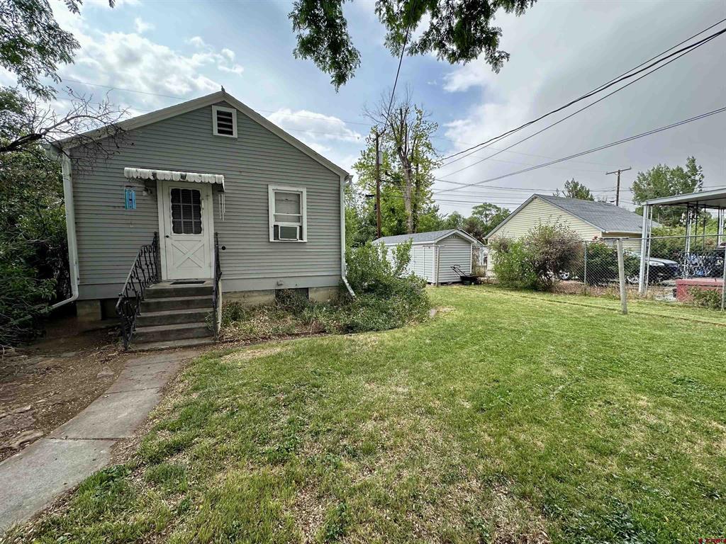 729 N 2nd Street Montrose CO 81401