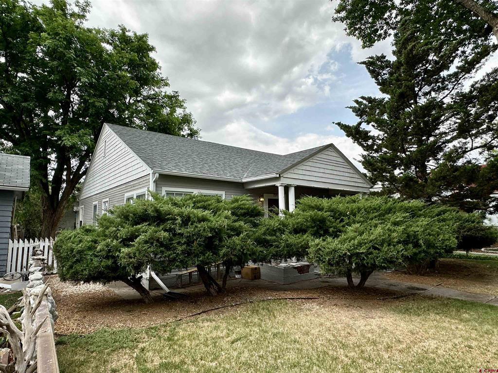 729 N 2nd Street Montrose CO 81401