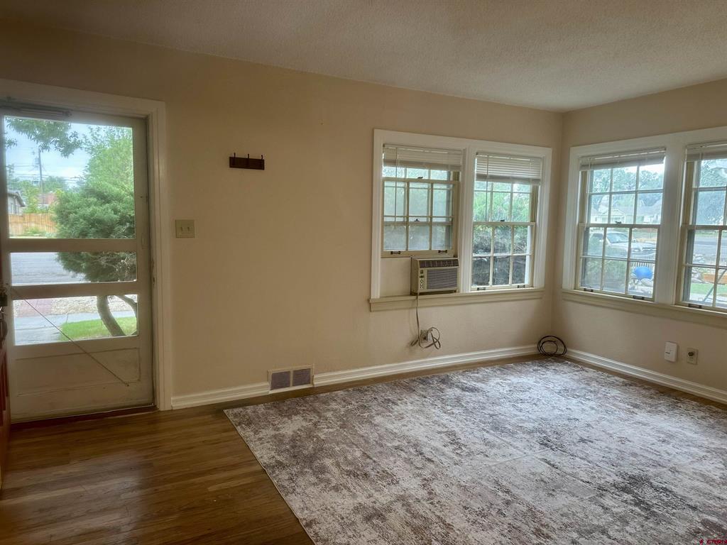 729 N 2nd Street Montrose CO 81401