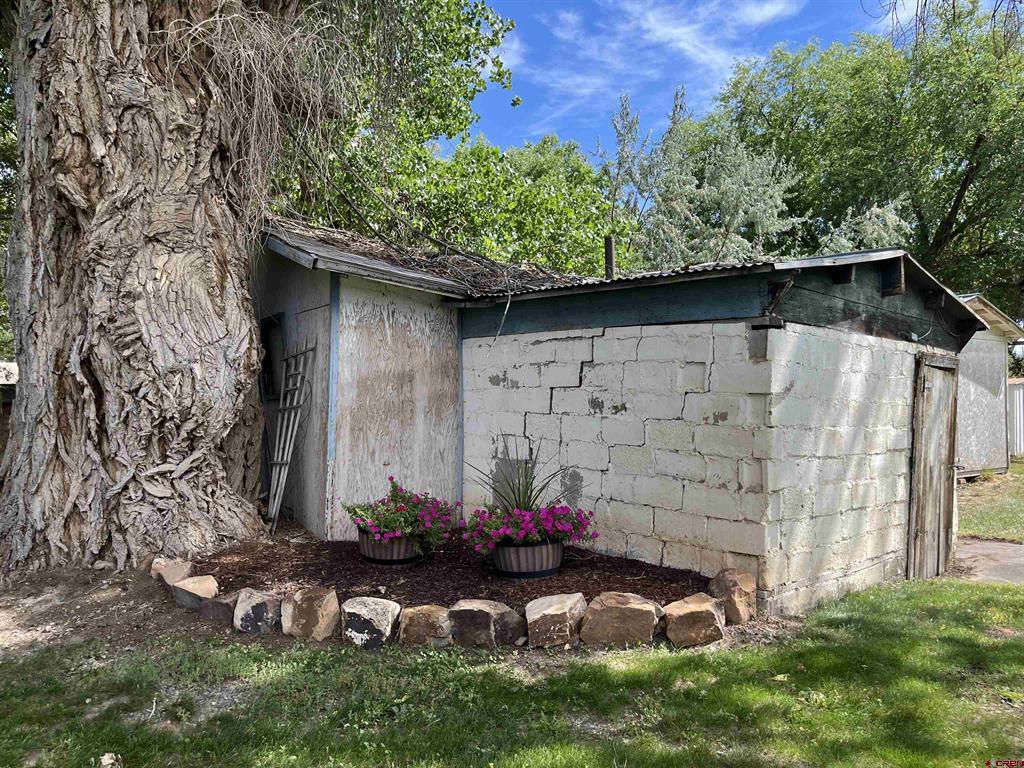 61976 Highway 90 Montrose CO 81403