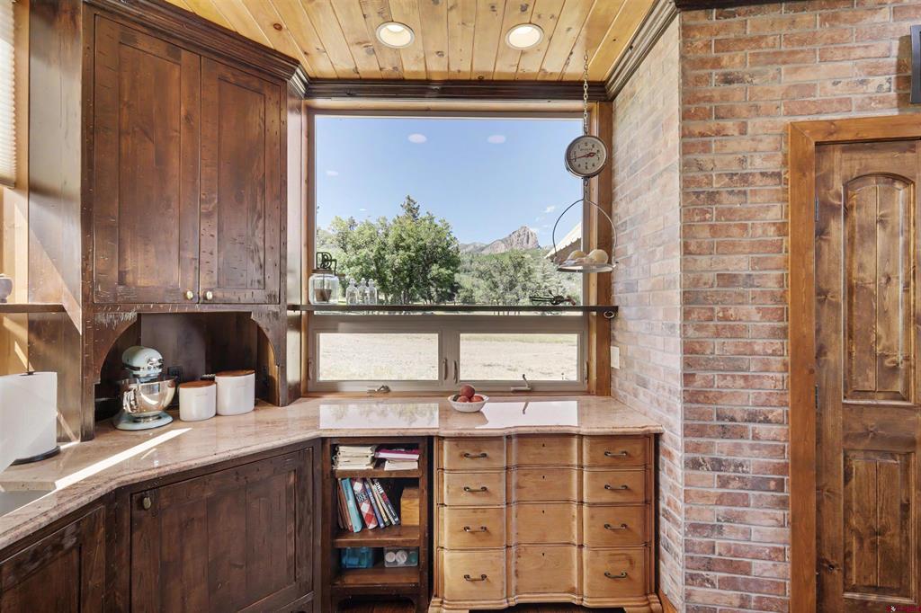667 Soaring Eagle Court Chromo CO 81128