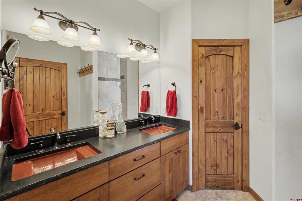 667 Soaring Eagle Court Chromo CO 81128