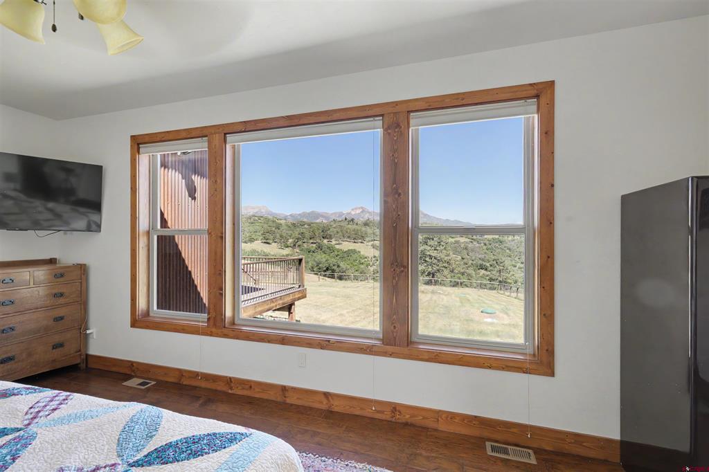 667 Soaring Eagle Court Chromo CO 81128