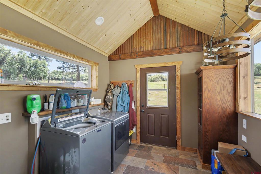 667 Soaring Eagle Court Chromo CO 81128