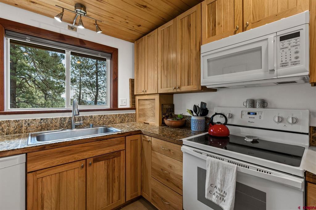 560 Groves Drive Durango CO 81301