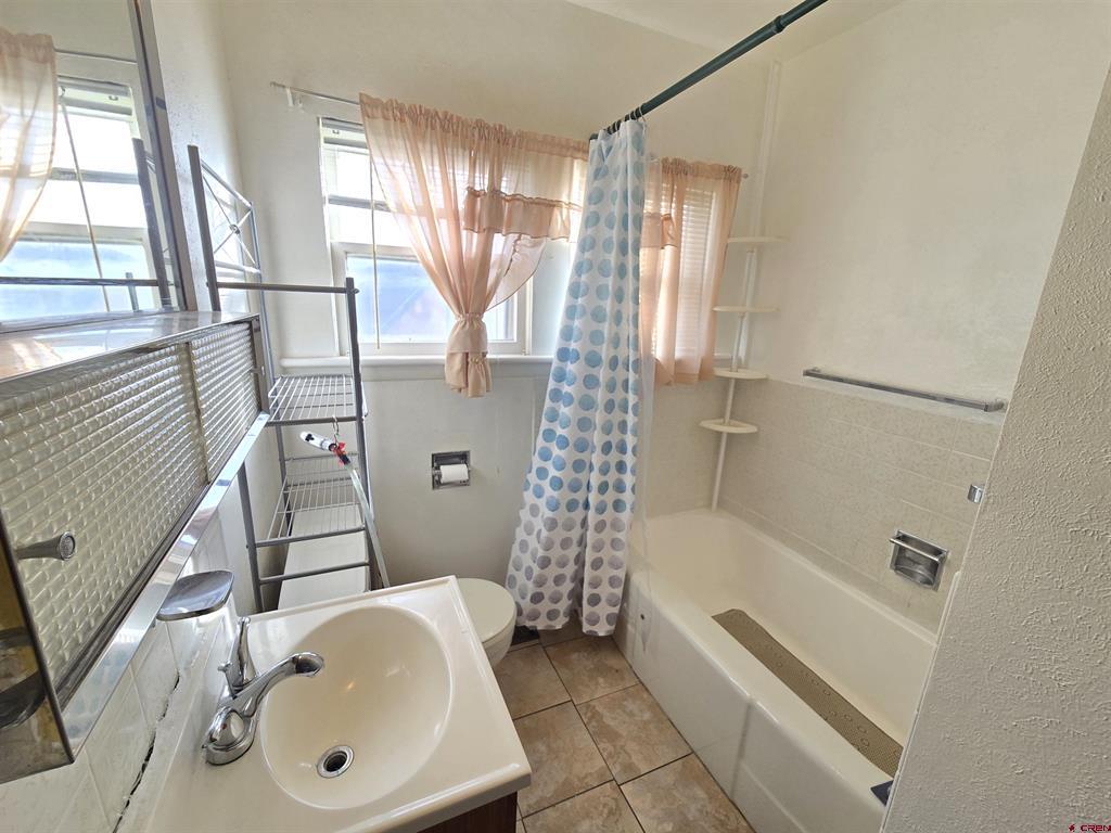 230 Dennis Street Monte Vista CO 81144