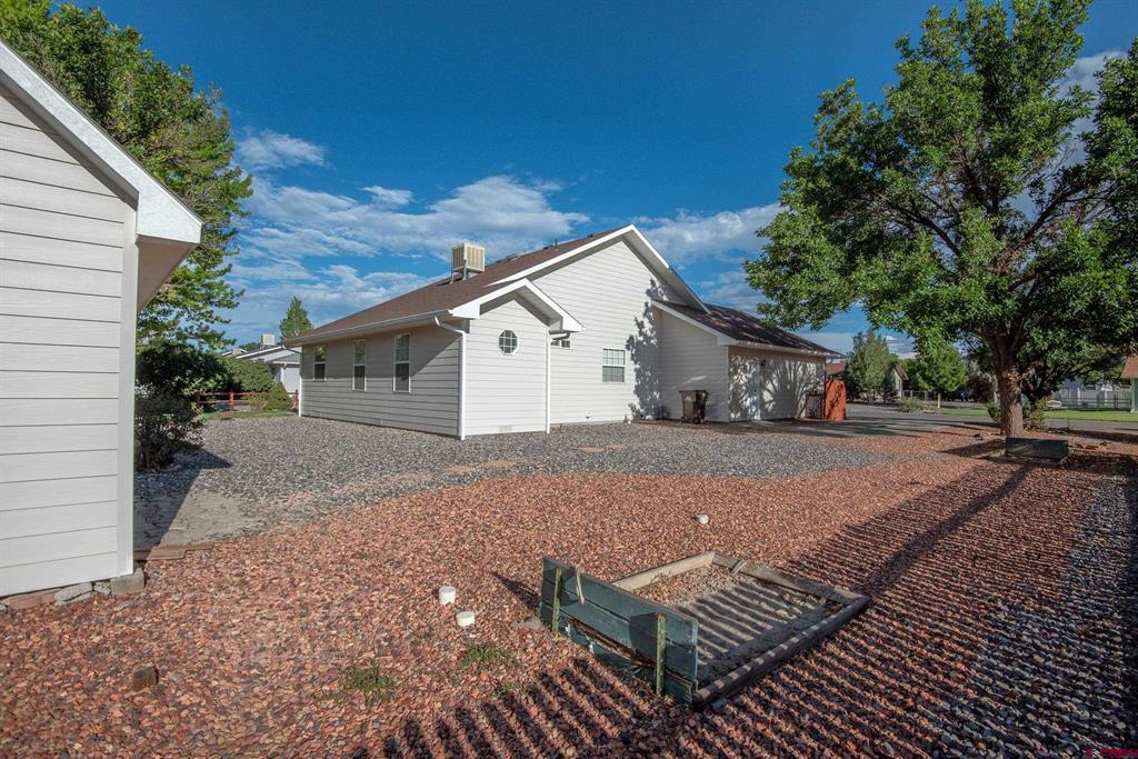 1665 Sneffels Street Montrose CO 81401