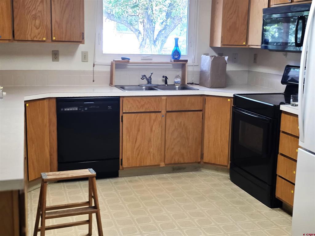 1630 Manchester Drive Montrose CO 81401