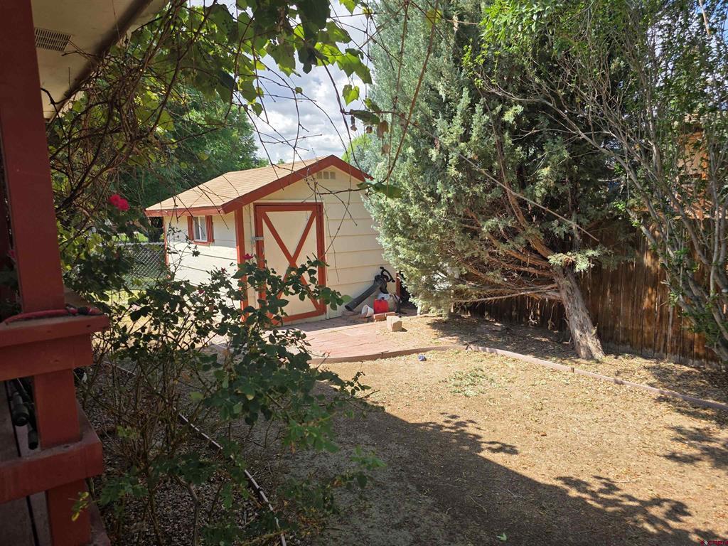 1630 Manchester Drive Montrose CO 81401