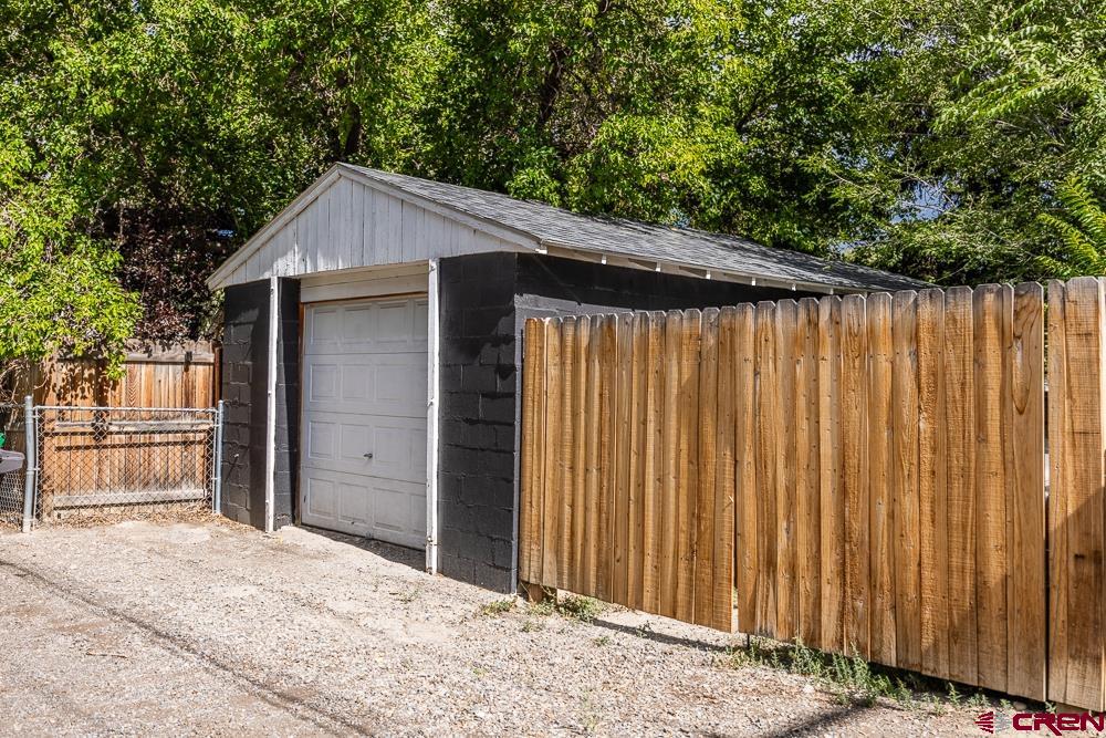 127 S 4th Street Montrose CO 81401