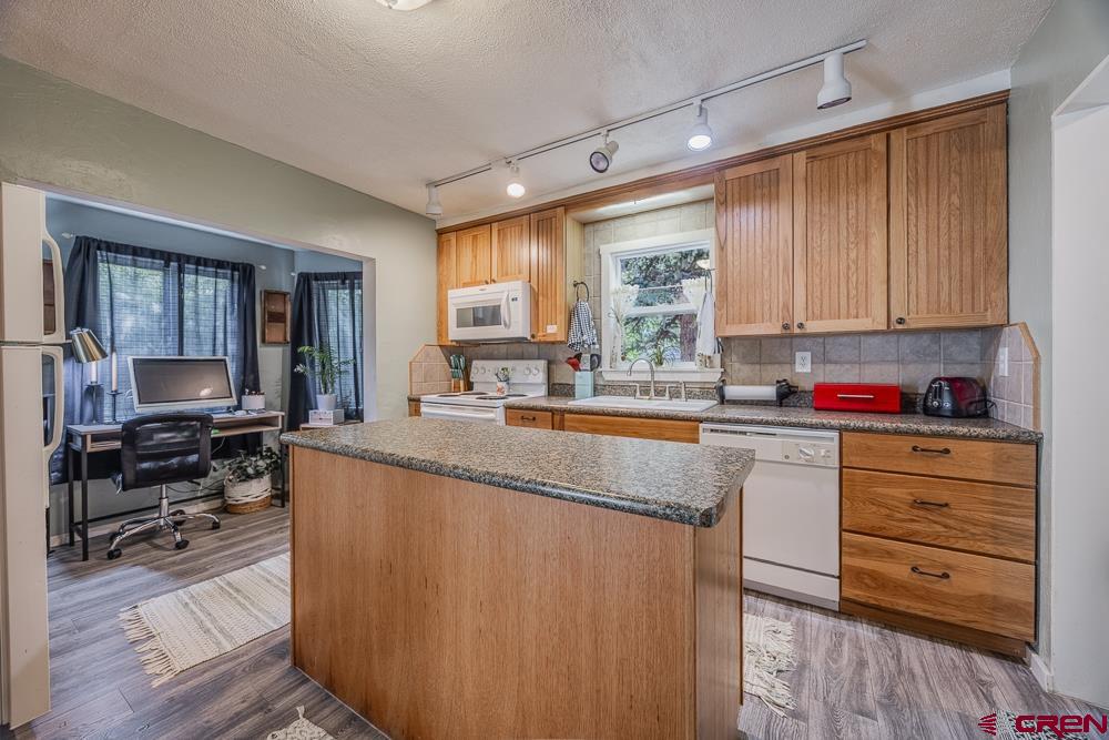 127 S 4th Street Montrose CO 81401