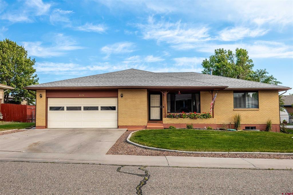 2274 London Way Montrose CO 81401