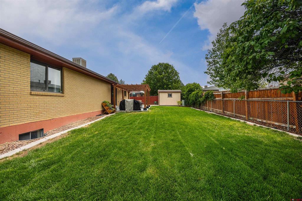 2274 London Way Montrose CO 81401