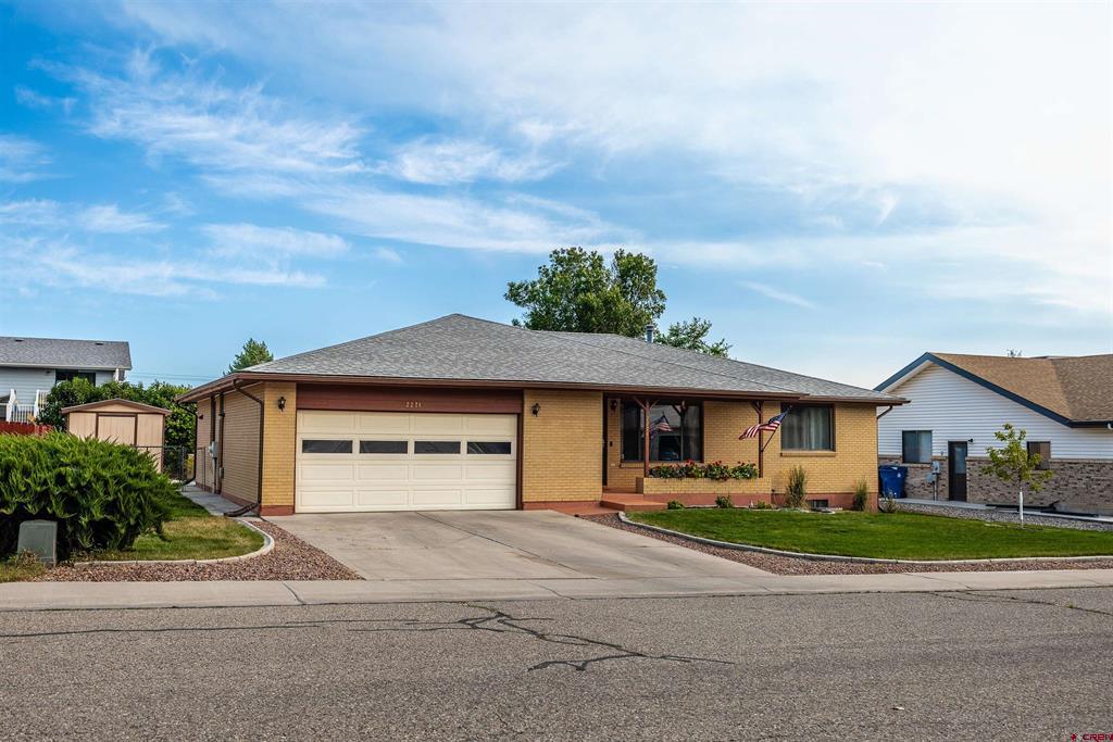 2274 London Way Montrose CO 81401