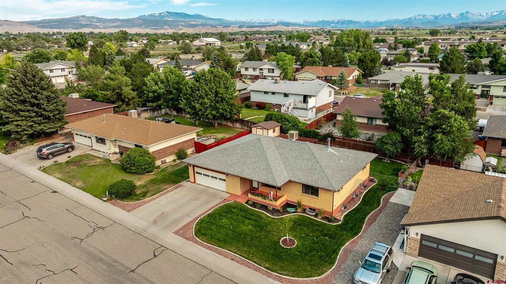 2274 London Way Montrose CO 81401