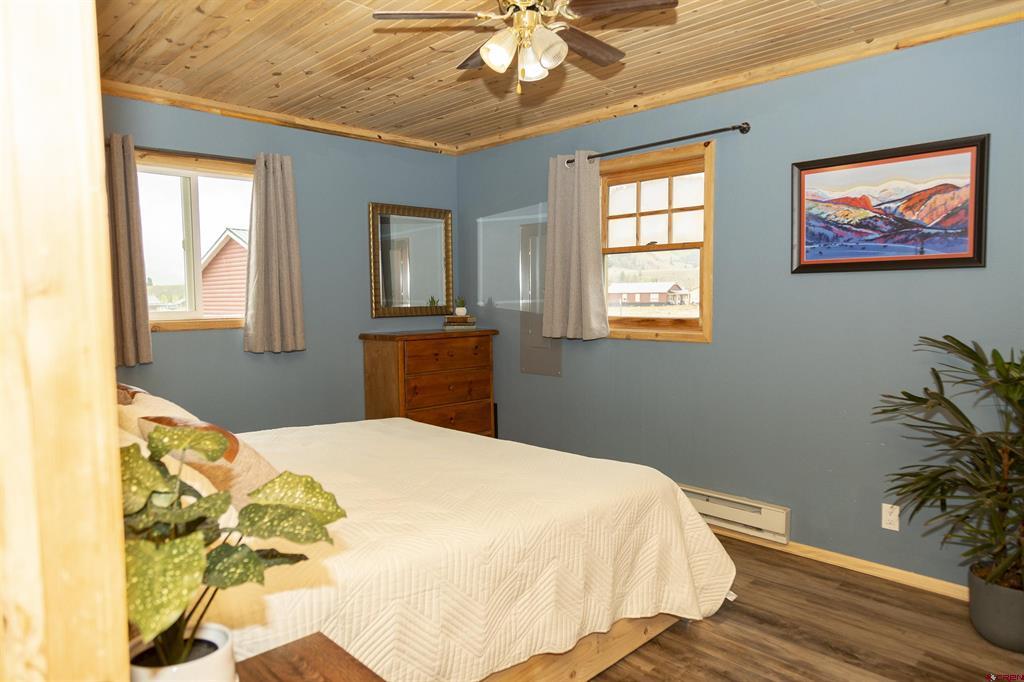 478 Homestake Drive Creede CO 81130