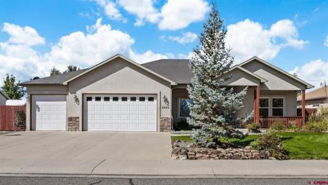 3285 Wheat Grass Montrose CO 81401