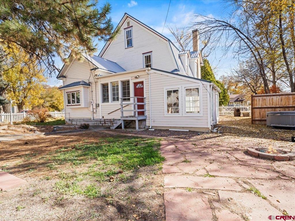 741 S 1st. Street Montrose CO 81401