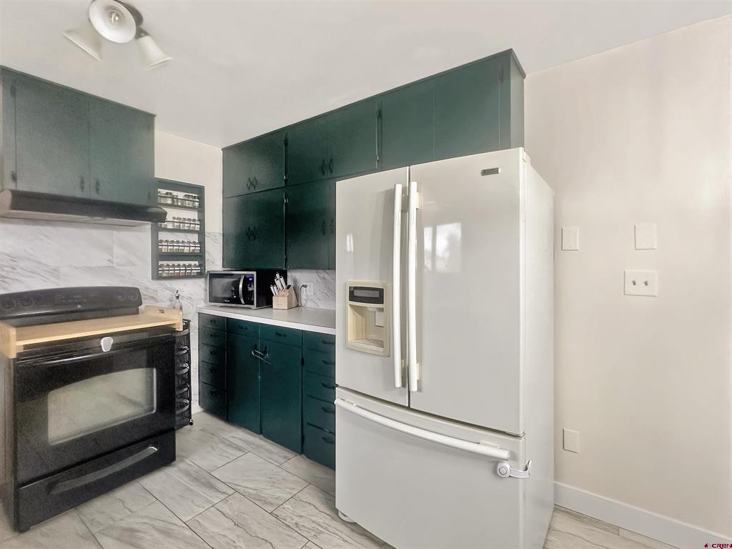 901 S 8th Street Montrose CO 81401
