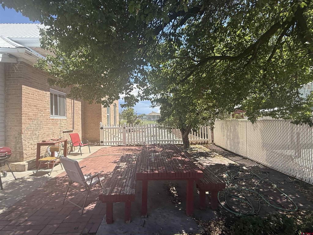 447 S 9th Street Montrose CO 81401