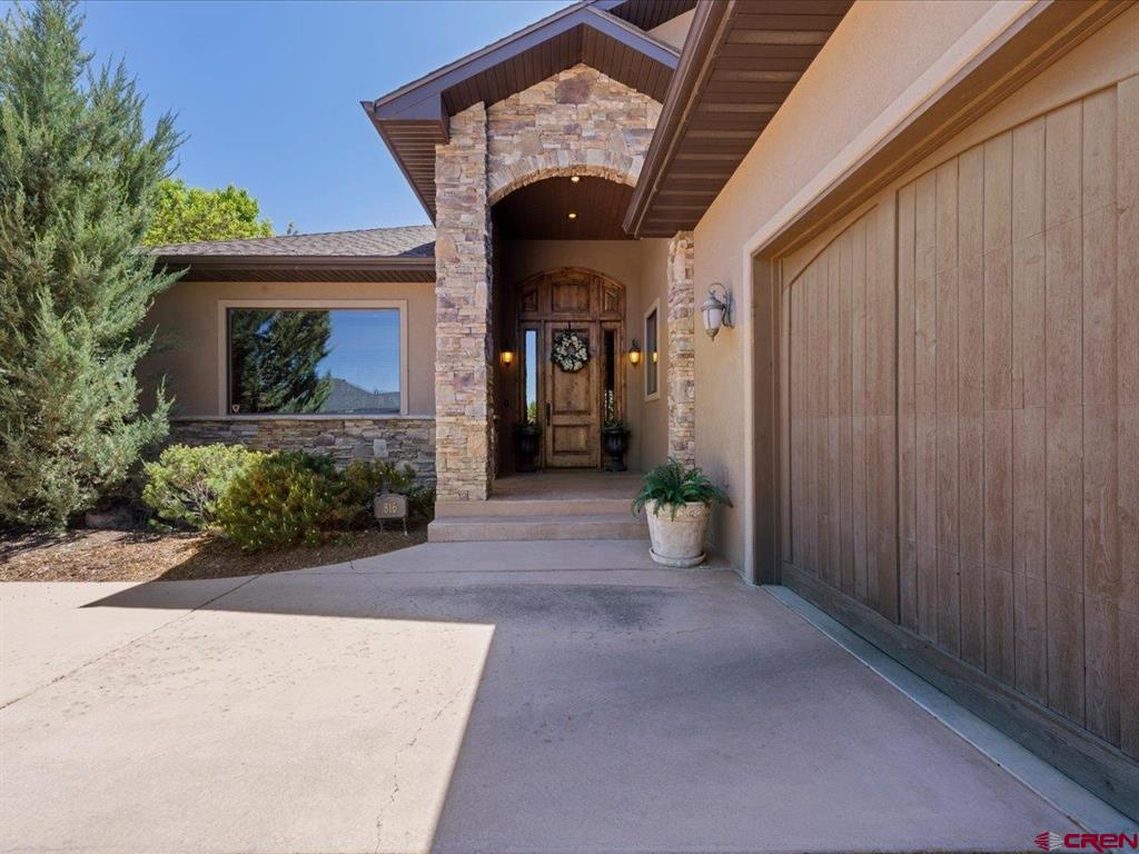 816 Courthouse Peak Lane Montrose CO 81403