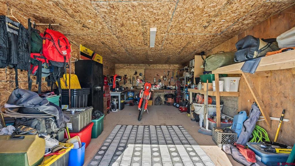 13813 6950 Road Montrose CO 81401