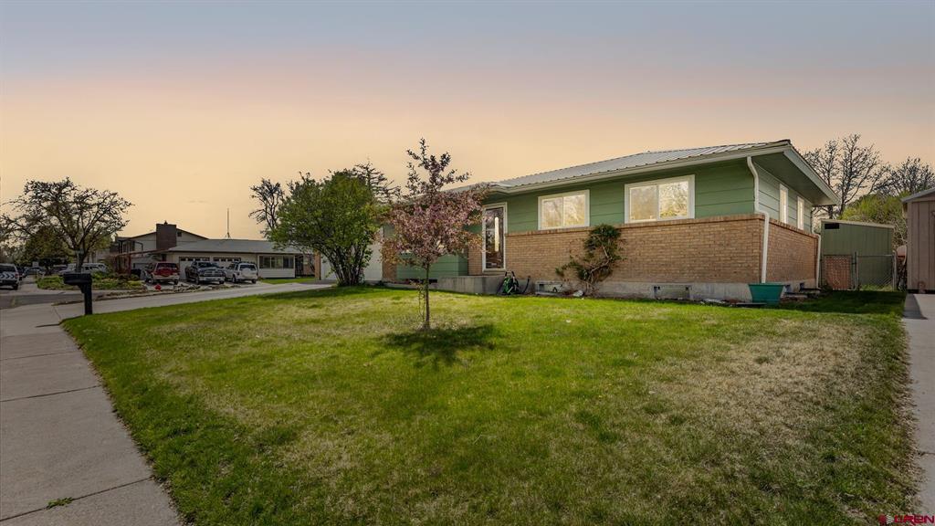 1424 Dover Road Montrose CO 81401