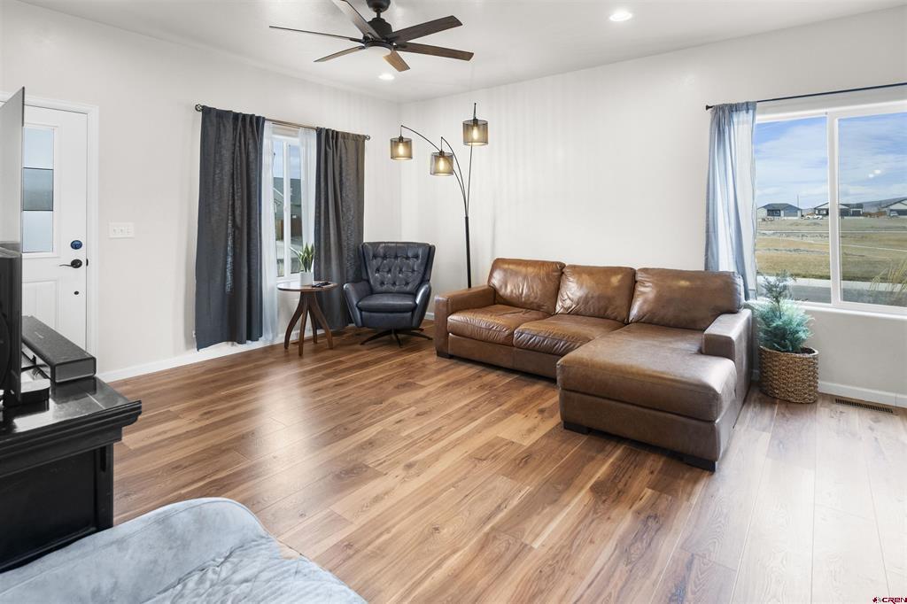 1434 Fivemile Creek Avenue Montrose CO 81401