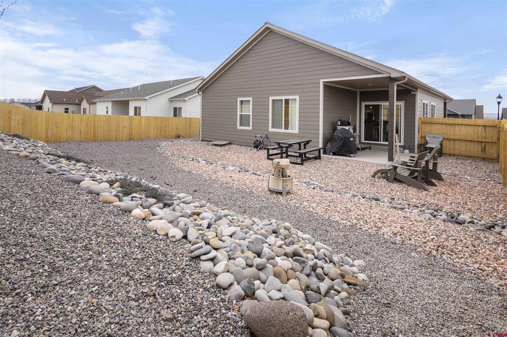 1434 Fivemile Creek Avenue Montrose CO 81401