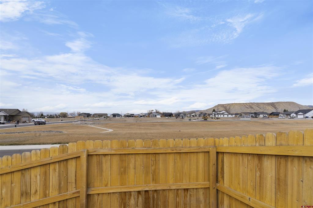 1434 Fivemile Creek Avenue Montrose CO 81401