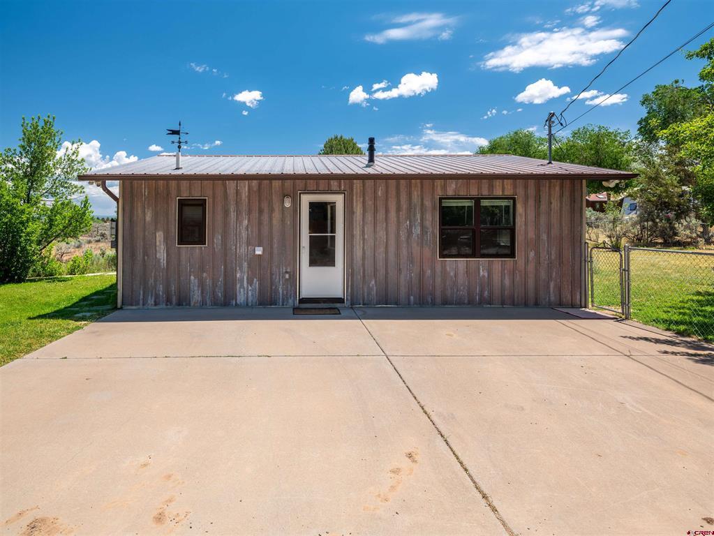 49 E Driscoll Street Cortez CO 81321