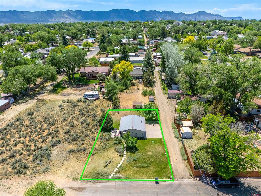 49 E Driscoll Street Cortez CO 81321